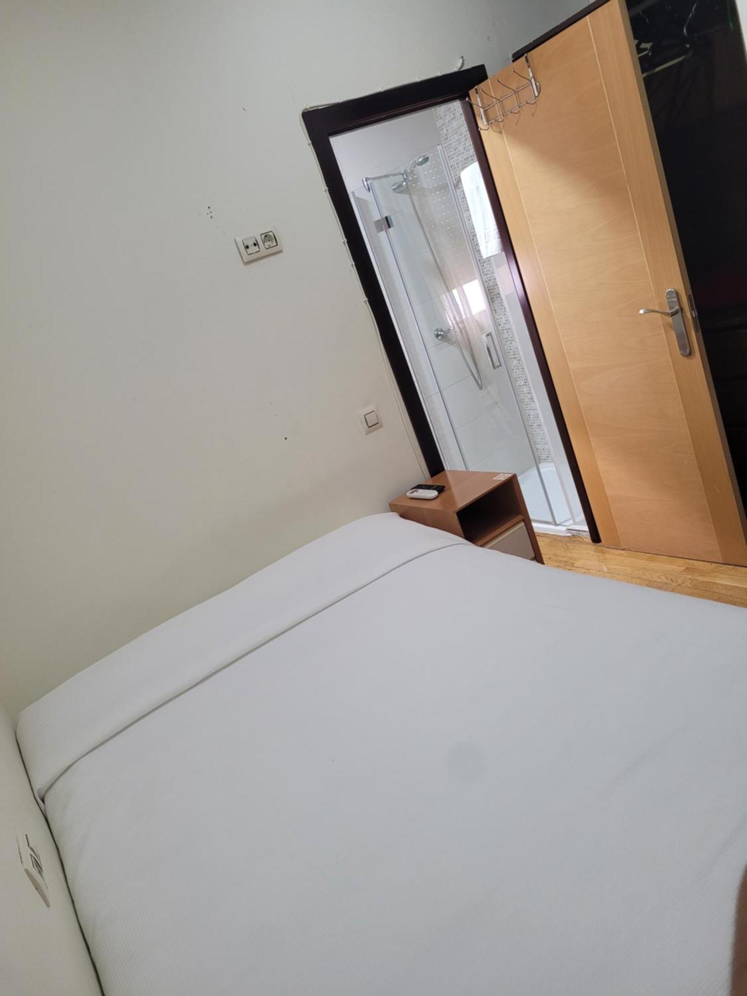 Hostal El Pasaje 푸엔테-헤닐 외부 사진